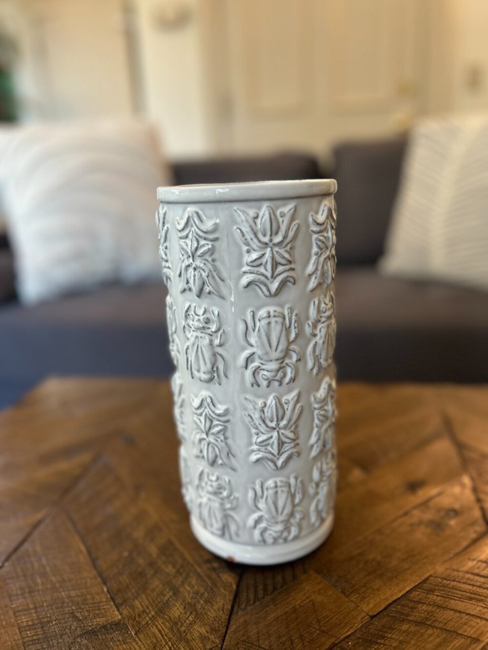 West Elm x Patch NYC Rare Scarab Beetle Ceramic Terra Cotta Clay Vase MSRP $79 - Picture 4 of 4
